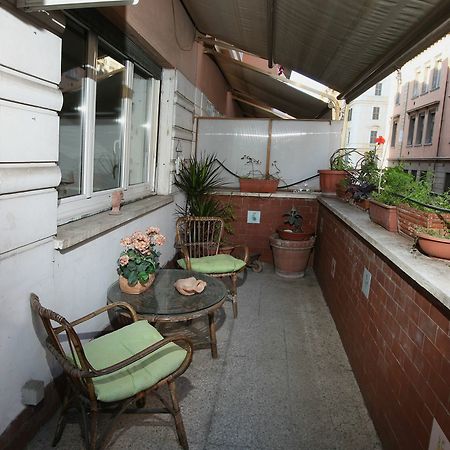 Anna A San Pietro Holiday House Рим Екстериор снимка