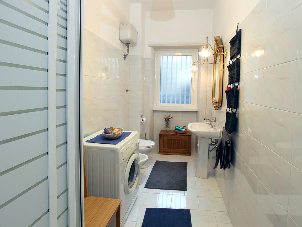 Anna A San Pietro Holiday House Рим Екстериор снимка